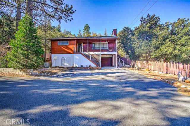 Crestline, CA 92325,720 Rocky LOOP