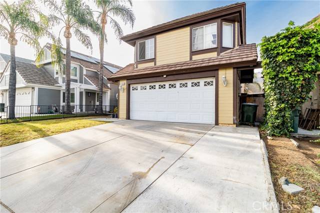 Fontana, CA 92337,11466 HIDEAWAY LN