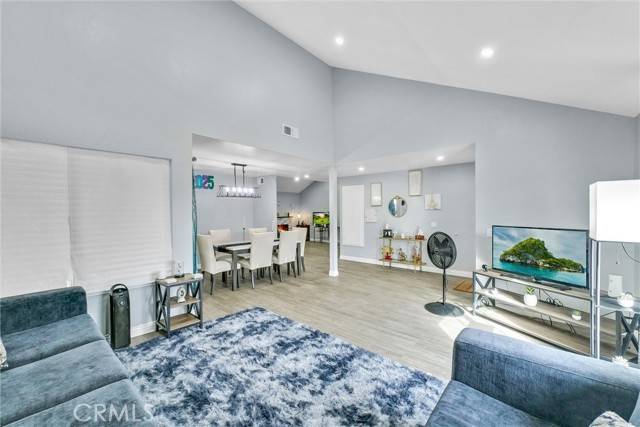 Rialto, CA 92376,1264 N Mulberry AVE