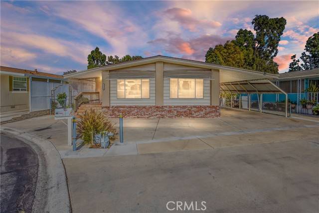 Corona, CA 92882,1119 Greenhill WAY