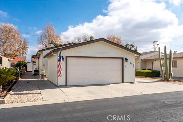 Hemet, CA 92545,1338 Bishop DR