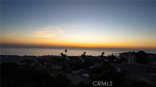 San Clemente, CA 92672,1207 Via La Mesa
