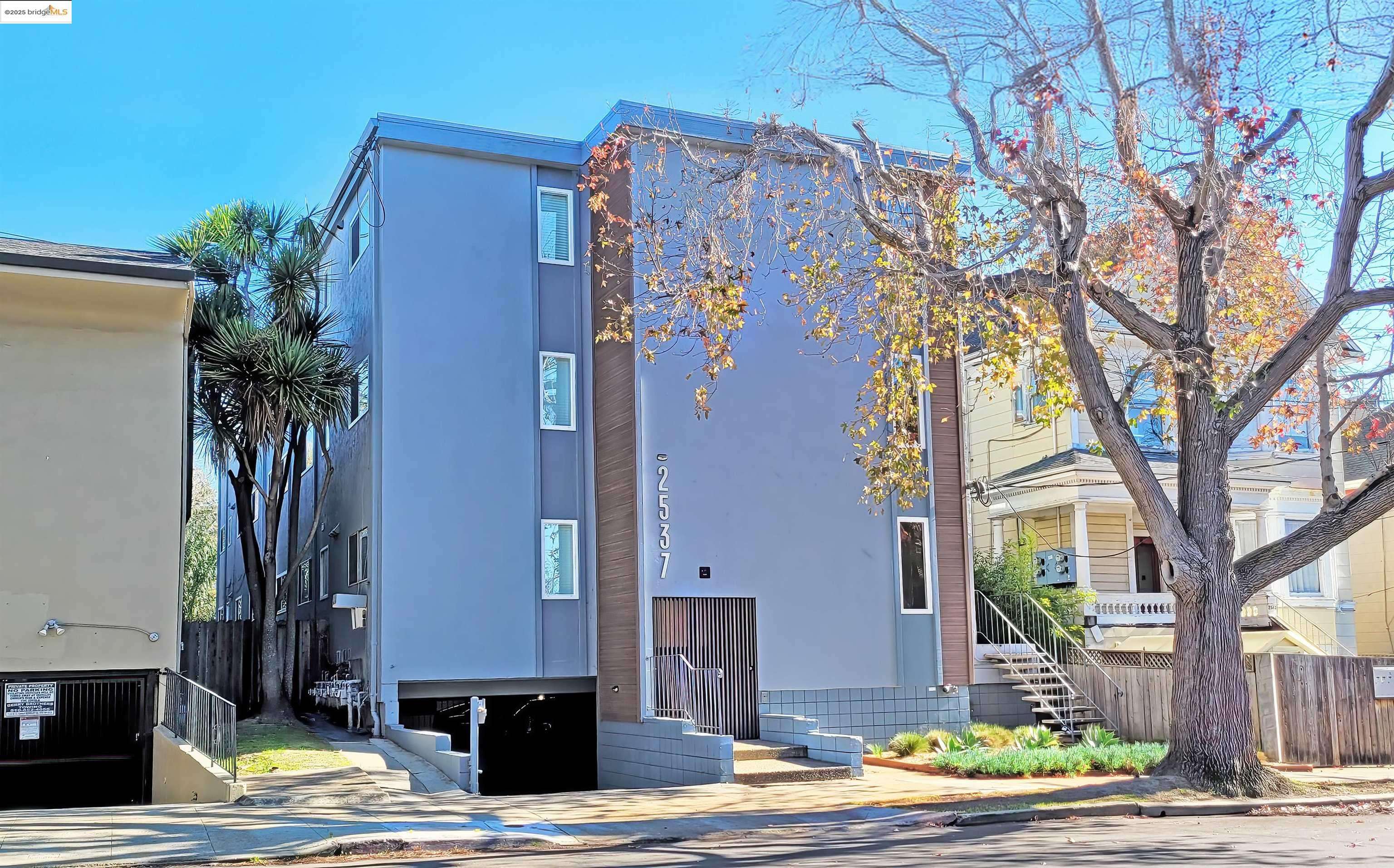 Berkeley, CA 94704,2537 Ellsworth St