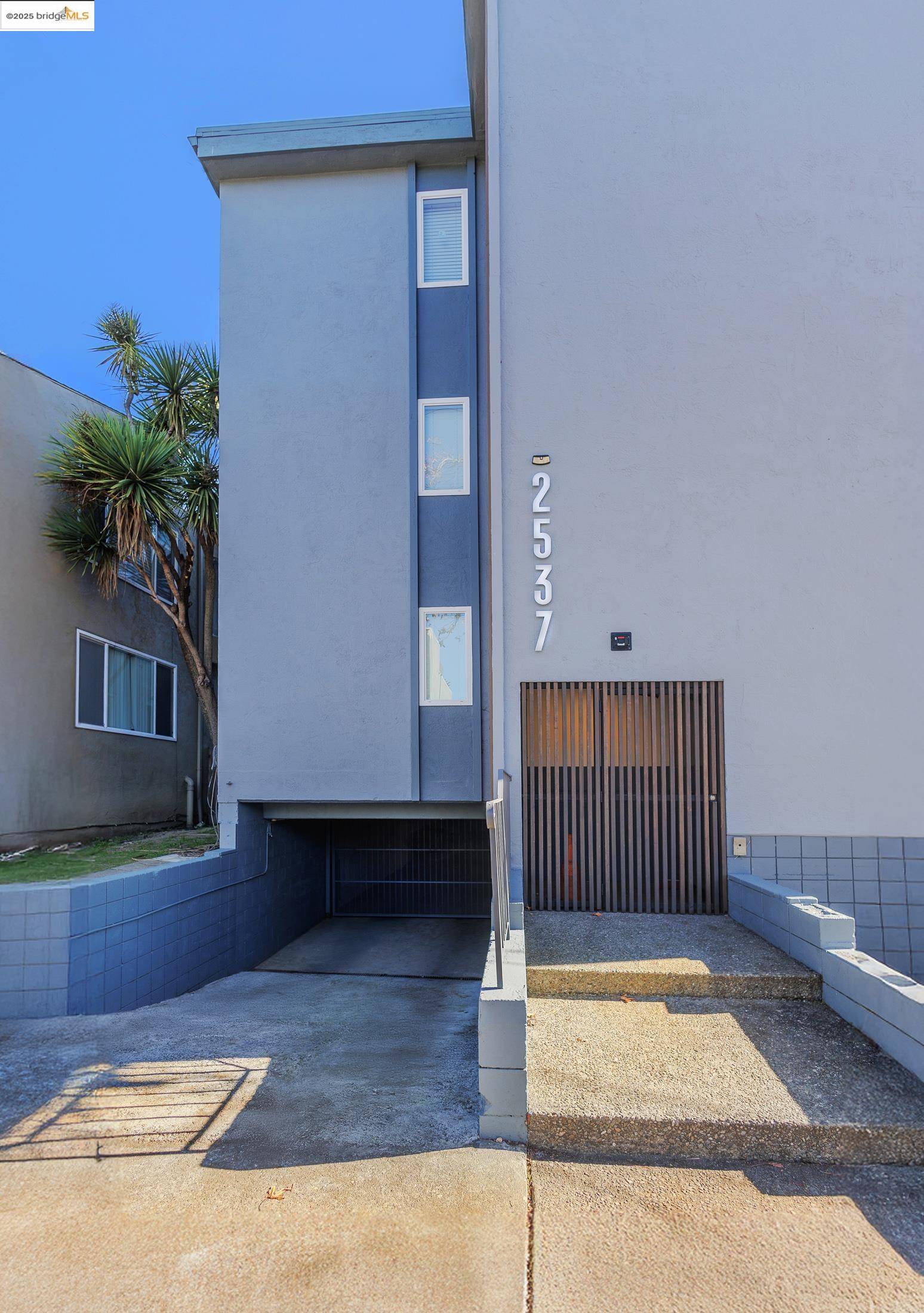 Berkeley, CA 94704,2537 Ellsworth St