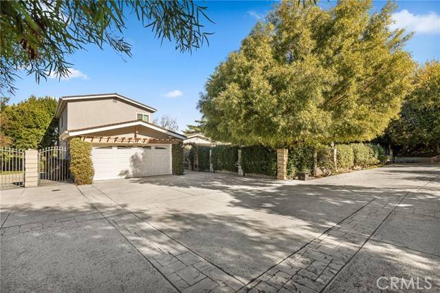 Redlands, CA 92373,30882 Alta Mira DR