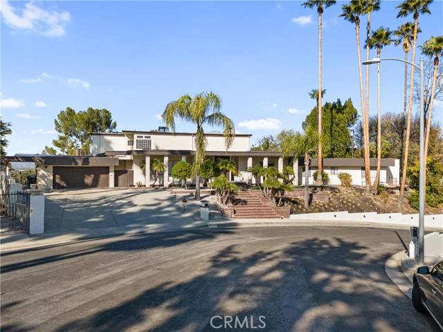 Tarzana, CA 91356,19245 Casa