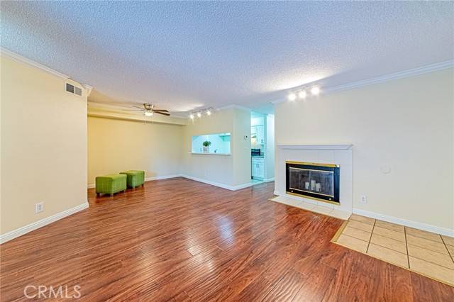 Rancho Cucamonga, CA 91737,10655 LEMON AVE 401