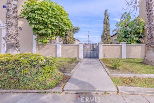 Anaheim, CA 92804,902 S Fann ST