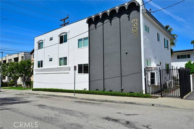 Glendale, CA 91201,1063 Justin AVE
