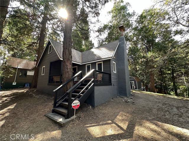 Crestline, CA 92325,782 W Village LN