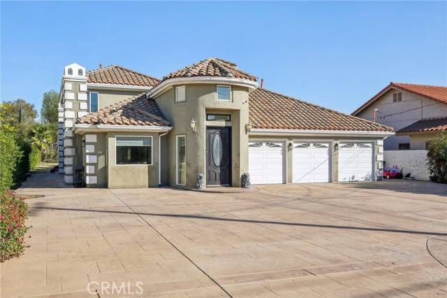 CA 91325,8820 Encino AVE