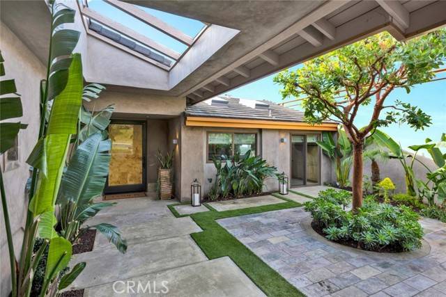 Newport Beach, CA 92660,51 Harbor Ridge DR 89