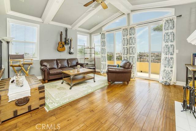 Redondo Beach, CA 90278,1612 Speyer LN
