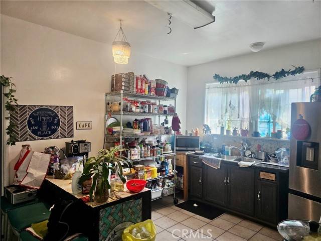 Los Angeles, CA 90031,127 E Avenue 45