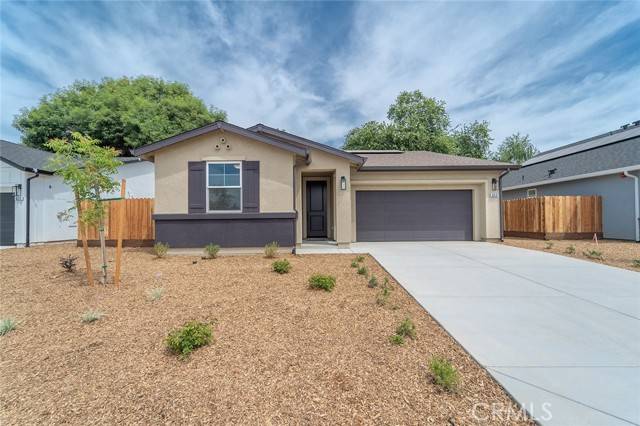 Oakdale, CA 95361,852 Tiffani WAY