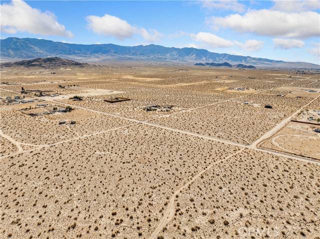 Lucerne Valley, CA 92356,0 Midway AVE