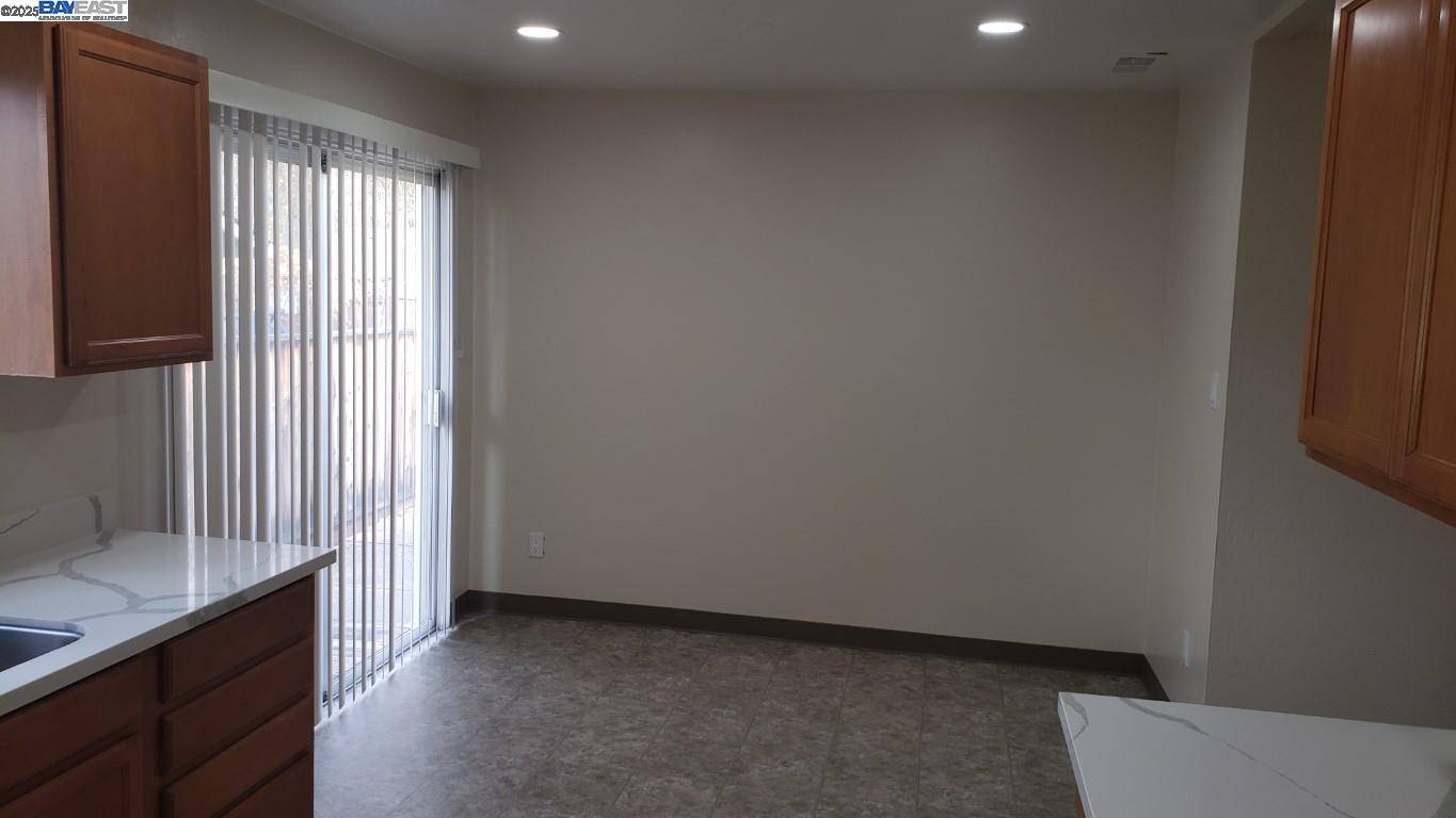Fremont, CA 94539,41672 Joyce Ave