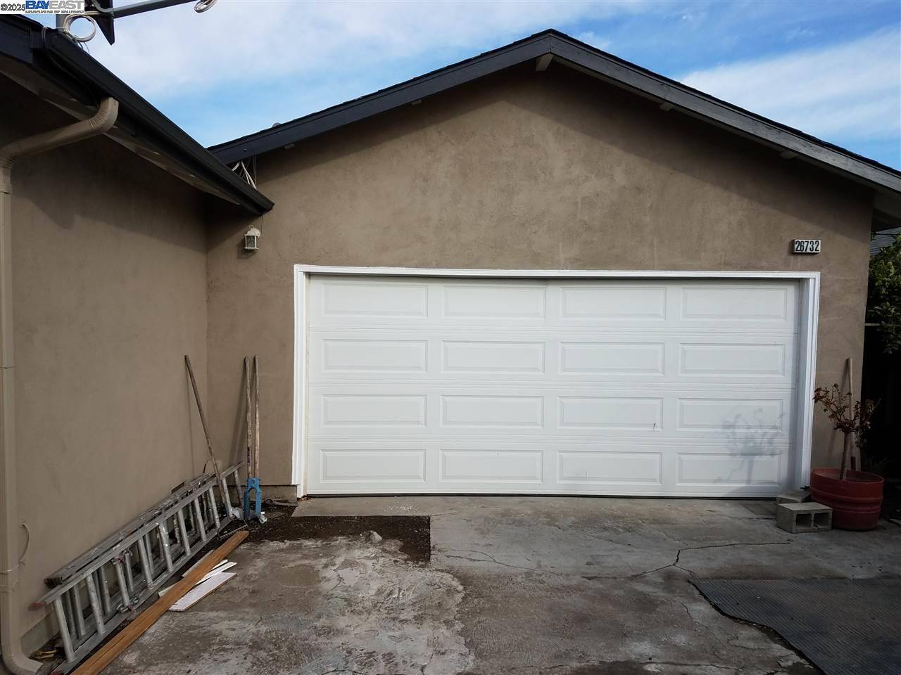 Hayward, CA 94544,26732 Tyrrell Ave