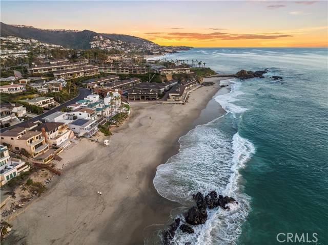 Laguna Beach, CA 92651,22 Blue Lagoon