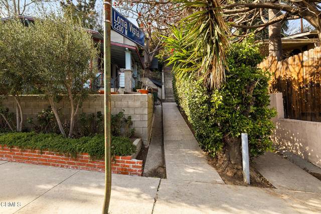 Los Angeles, CA 90039,2319 W Loma Vista PL