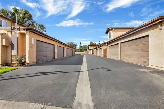 North Hollywood, CA 91605,7431 Shadyglade AVE 3