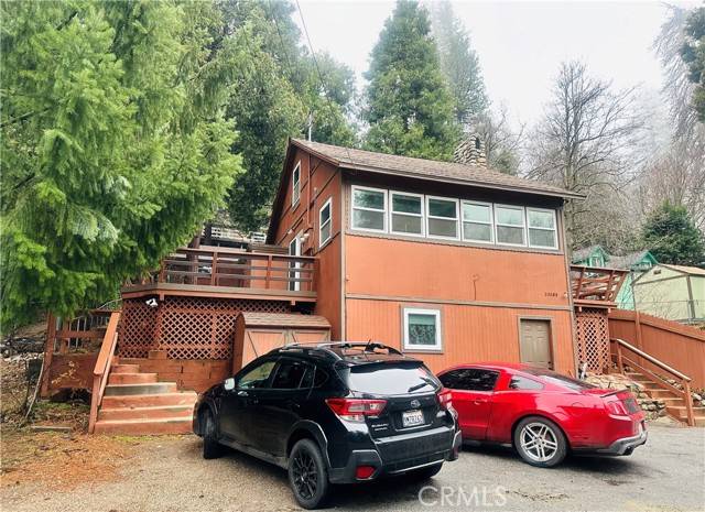 Crestline, CA 92322,23083 Hemlock LN