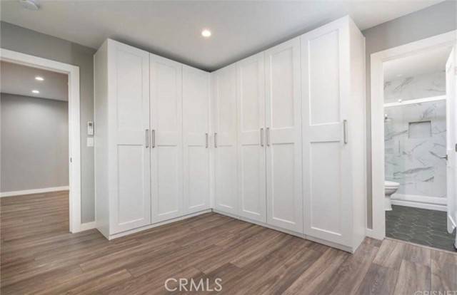 Valencia, CA 91355,23515 Lyons AVE S15