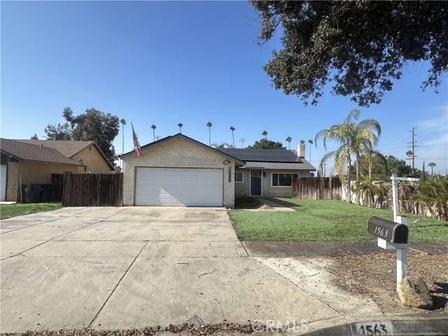 Redlands, CA 92374,1563 Robyn ST