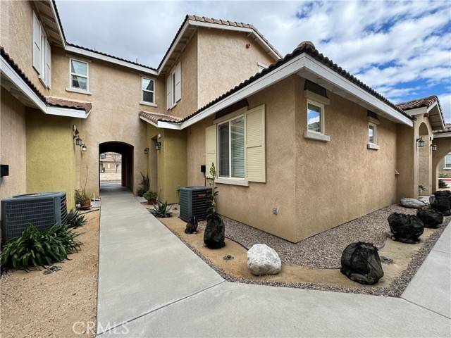 Hemet, CA 92545,831 Coriander DR 413