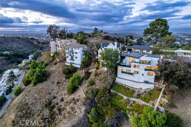 Studio City, CA 91604,3651 Alta Mesa DR