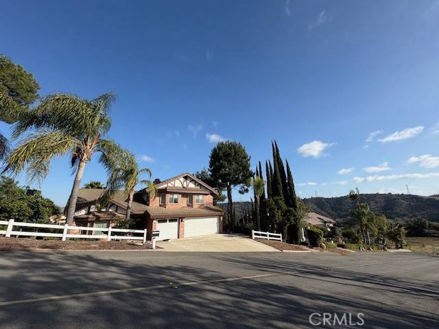 Diamond Bar, CA 91765,2658 Braided Mane DR