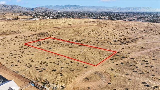 Apple Valley, CA 92307,0 Apache TRL