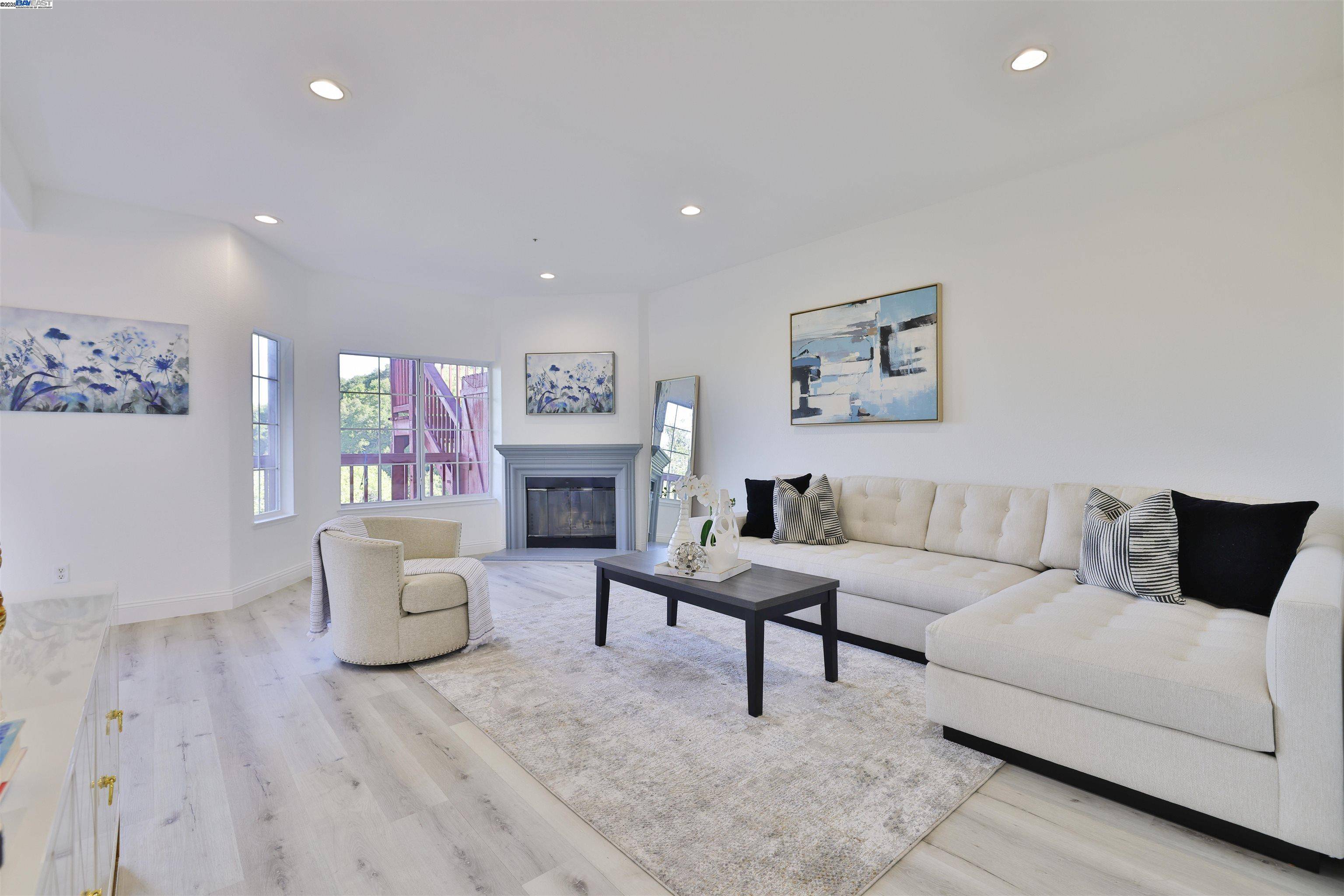 Hayward, CA 94542,2238 Parnassus Ct