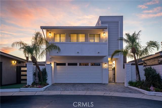 Newport Beach, CA 92663,58 Balboa Coves