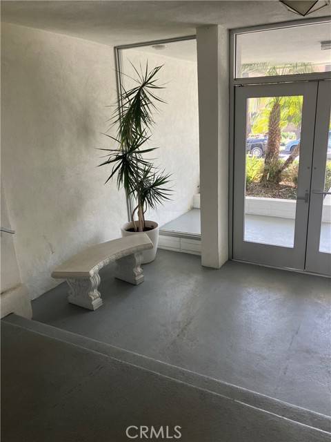 Santa Monica, CA 90403,1033 3rd ST 209
