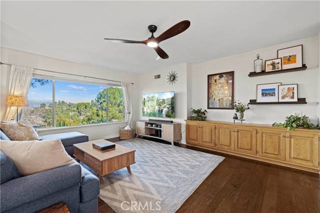 Newhall, CA 91321,24201 Colwyn