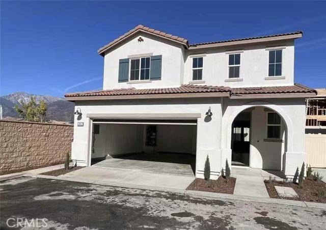 Fontana, CA 92336,16062 Jaegar