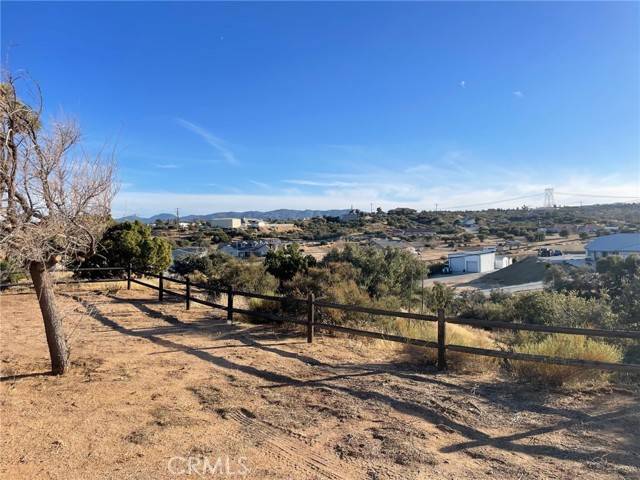 Oak Hills, CA 92344,10638 Ranchero RD