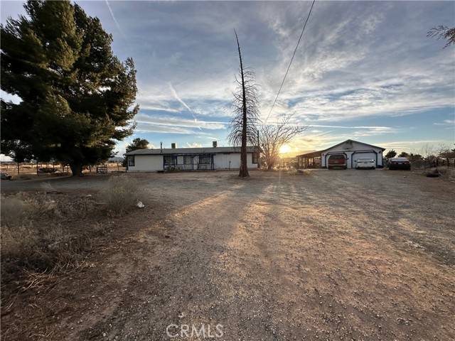 Phelan, CA 92371,8734 Nevada RD