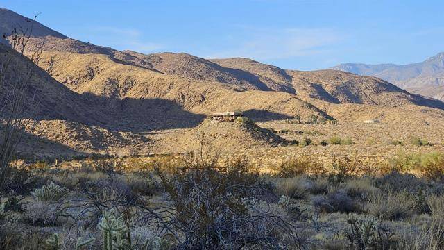 Borrego Springs, CA 92004,702 Anza Park TRL