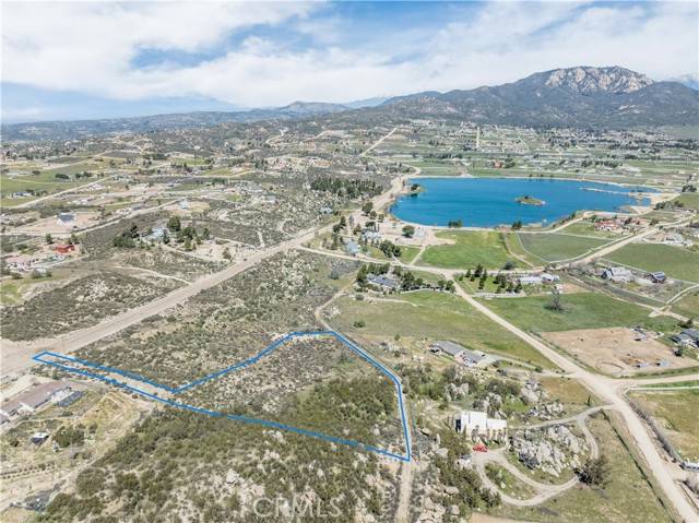 Aguanga, CA 92536,390 Lakeshore BLD
