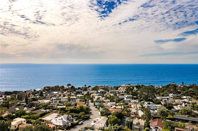 Laguna Beach, CA 92651,22332 Eagle Rock WAY