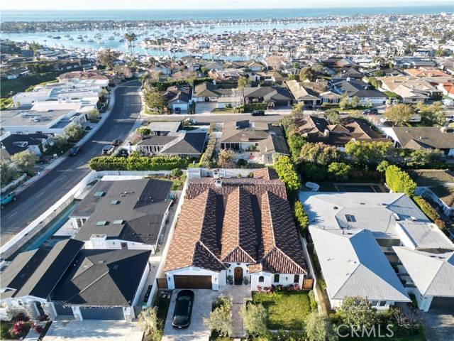 Corona Del Mar, CA 92625,1537 Santanella