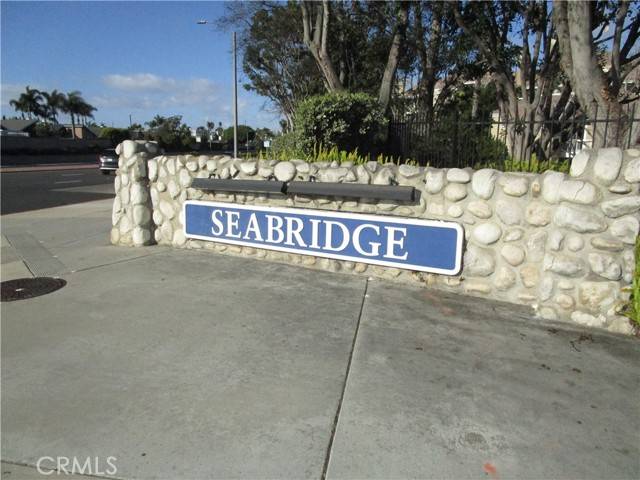 Huntington Beach, CA 92646,20341 Bluffside CIR 304