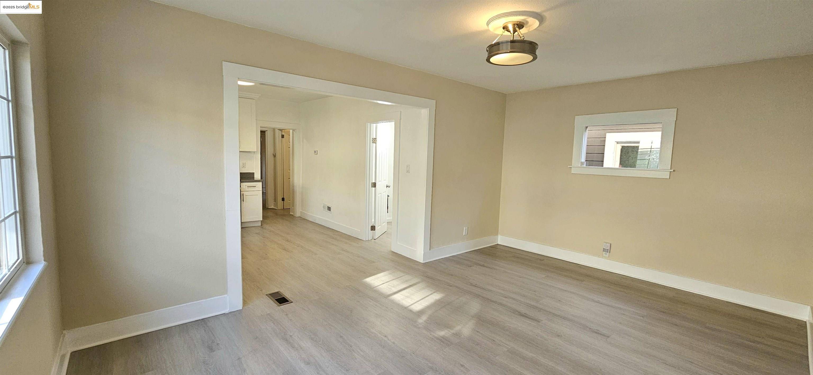 Oakland, CA 94601,2076 Harrington Ave