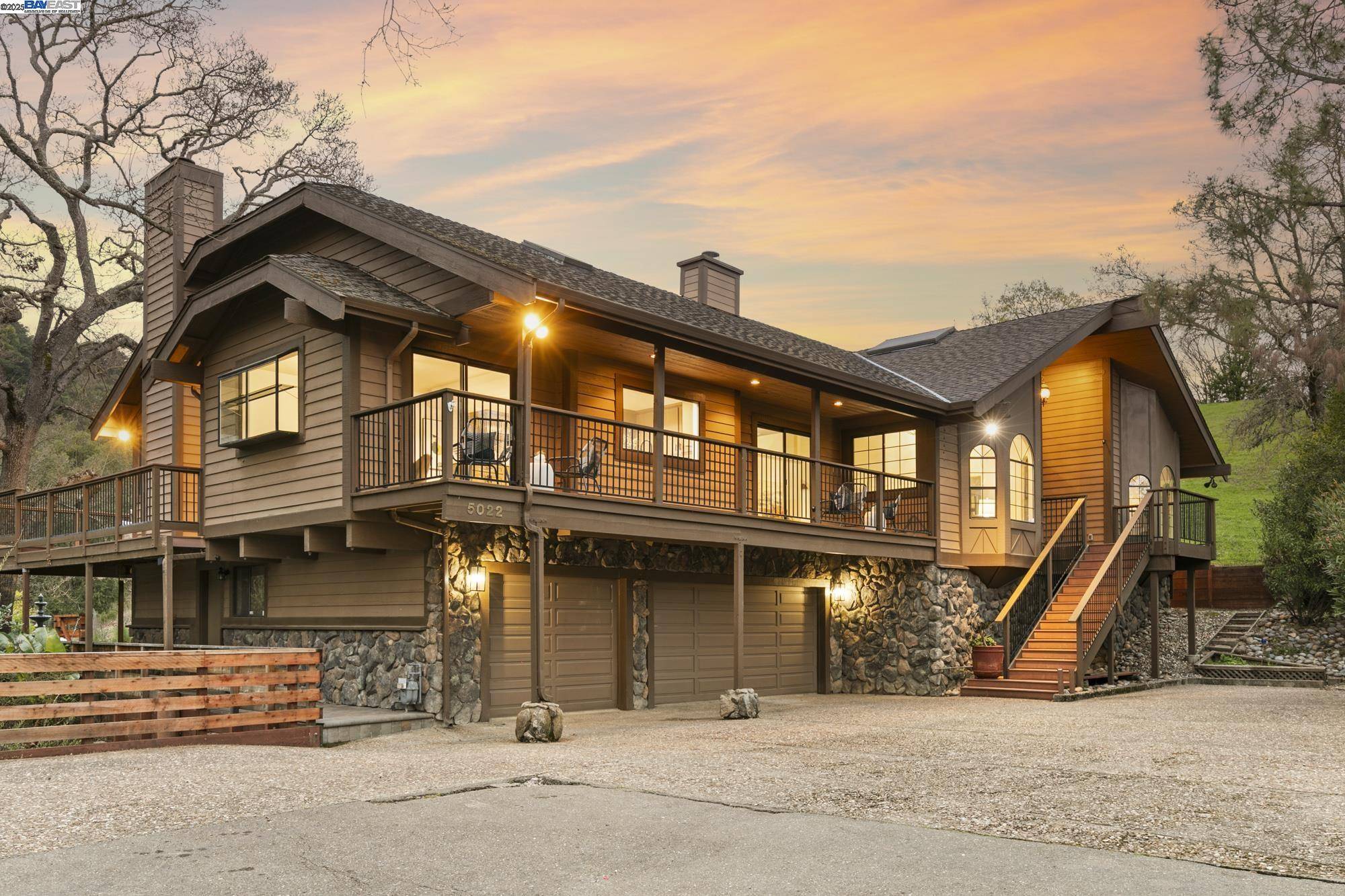 Pleasanton, CA 94588,5022 Foothill Rd