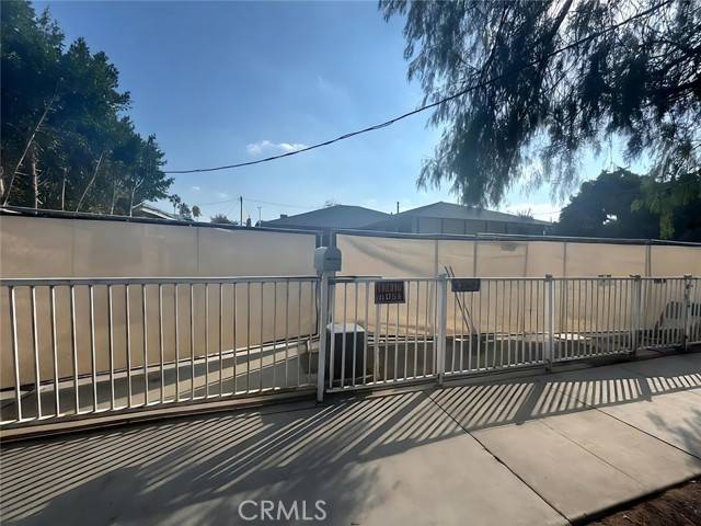 Los Angeles, CA 90039,3016 Tyburn ST