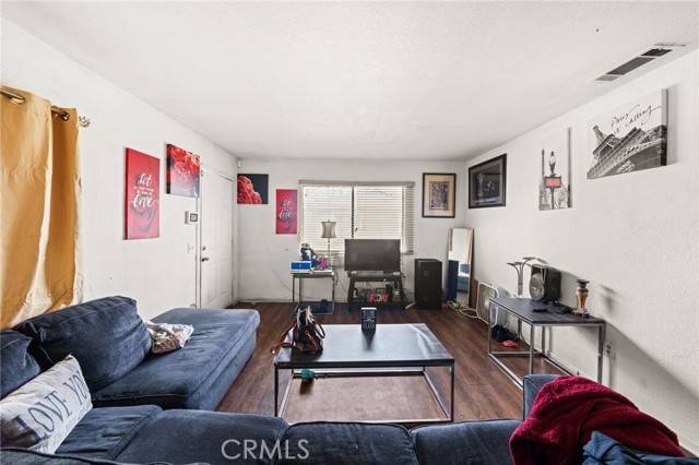 Hemet, CA 92543,281 N Valley View DR