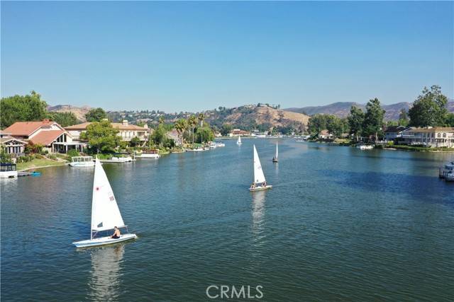 Westlake Village, CA 91361,2394 Leeward CIR