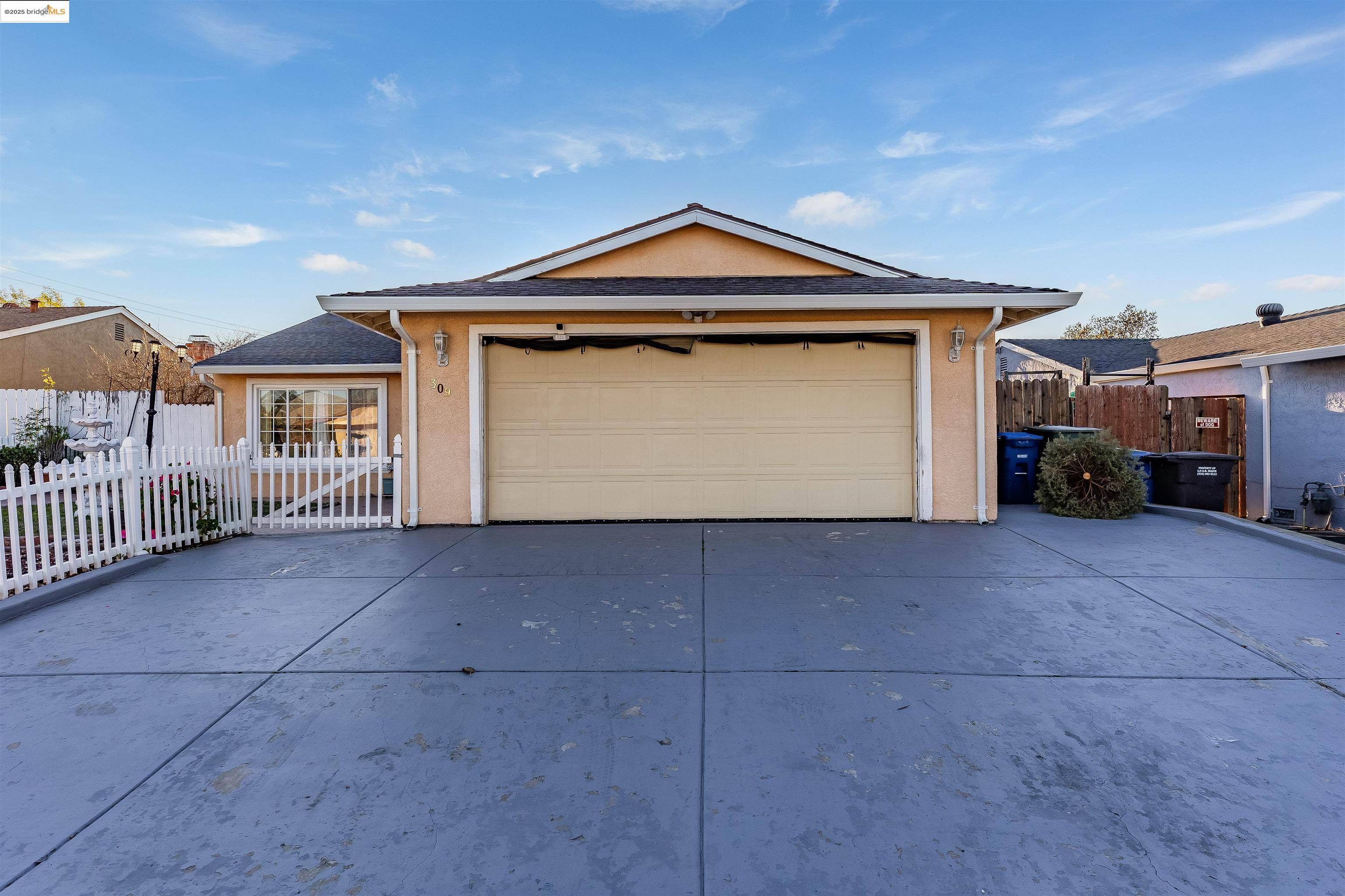 Pittsburg, CA 94565,309 Baltic Sea Ct